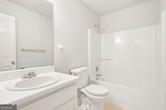 484 Legacy Park Drive, Powder Springs, GA 30127