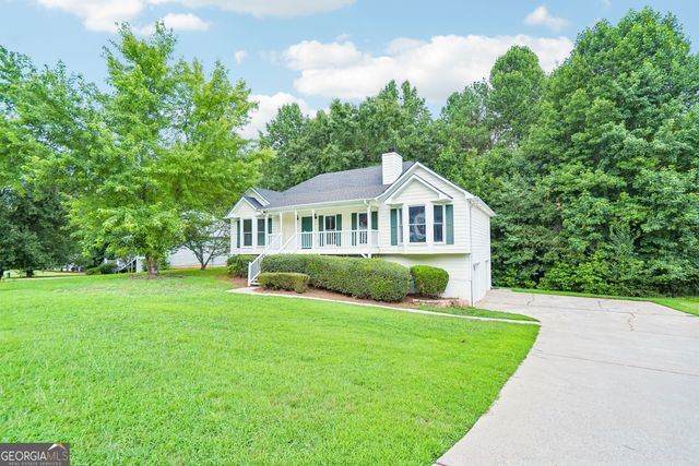484 Legacy Park Drive, Powder Springs, GA 30127