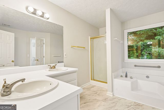 484 Legacy Park Drive, Powder Springs, GA 30127