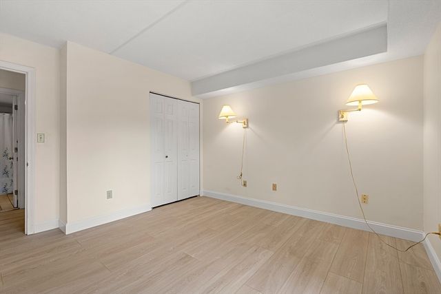 159 Main St 11B, Stoneham, MA 02180