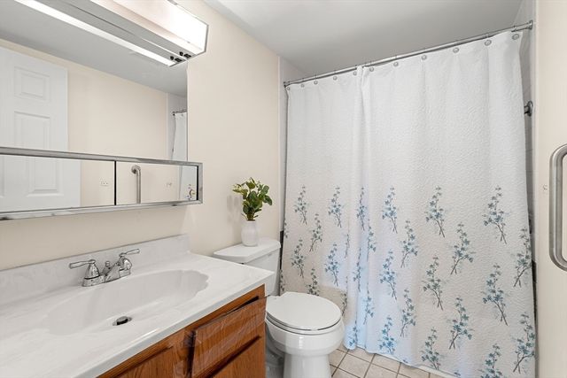 159 Main St 11B, Stoneham, MA 02180