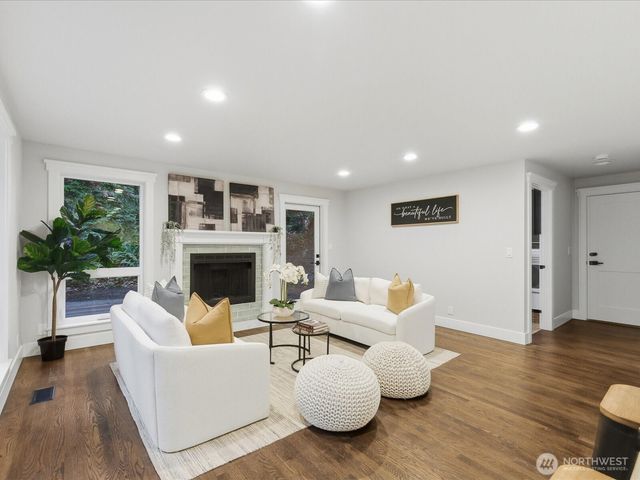 14914 NE 177th Drive, Woodinville, WA 98072