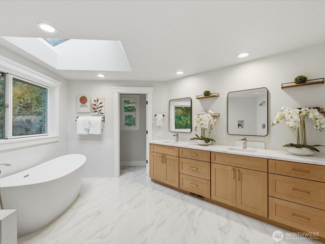 14914 NE 177th Drive, Woodinville, WA 98072