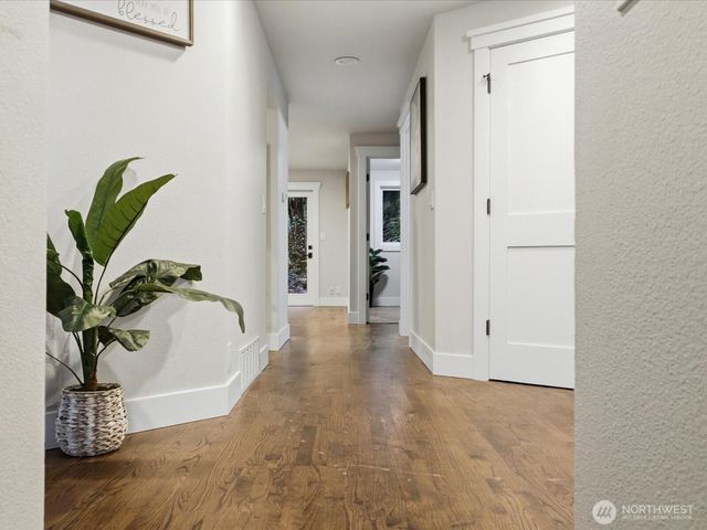 14914 NE 177th Drive, Woodinville, WA 98072