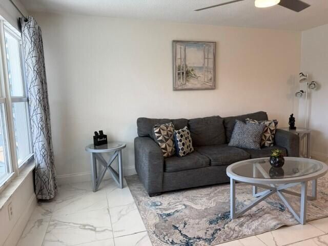 1110 N Riverside Drive 25, Pompano Beach, FL 33062