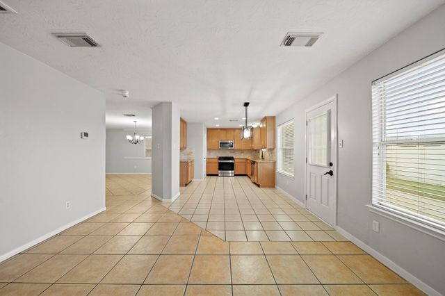 18902 Sun Pass Drive, Tomball, TX 77377