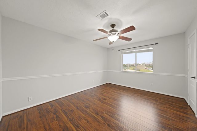 18902 Sun Pass Drive, Tomball, TX 77377