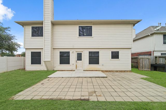 18902 Sun Pass Drive, Tomball, TX 77377