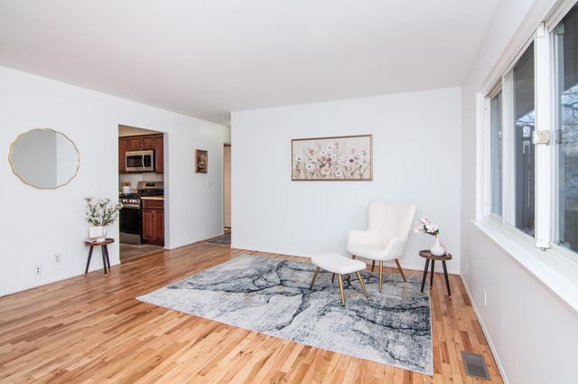 352 Manor Drive, Ann Arbor, MI 48105