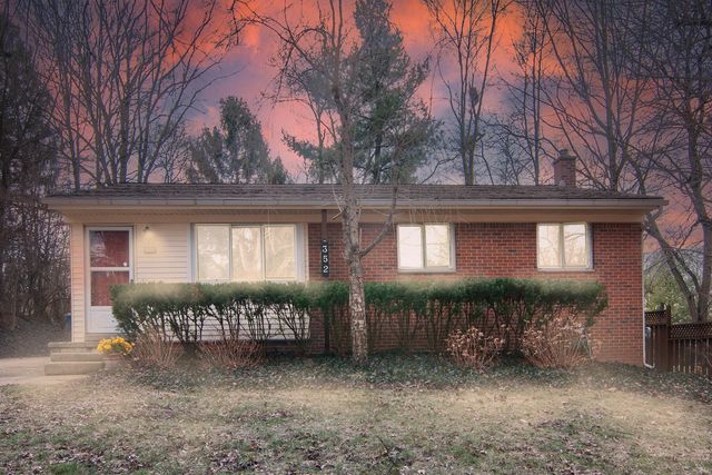 352 Manor Drive, Ann Arbor, MI 48105