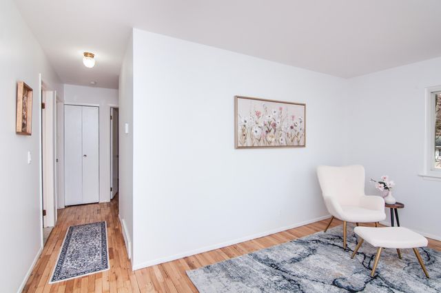 352 Manor Drive, Ann Arbor, MI 48105