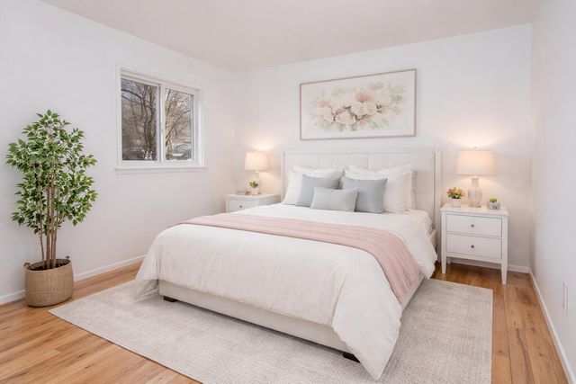 352 Manor Drive, Ann Arbor, MI 48105