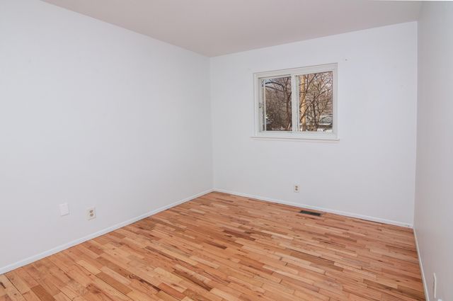 352 Manor Drive, Ann Arbor, MI 48105