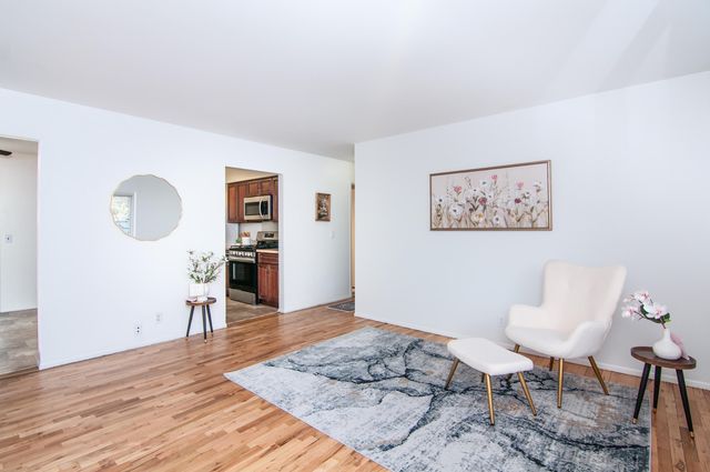 352 Manor Drive, Ann Arbor, MI 48105