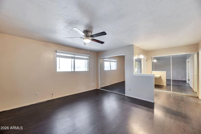2025 W ELM Street, Phoenix, AZ 85015