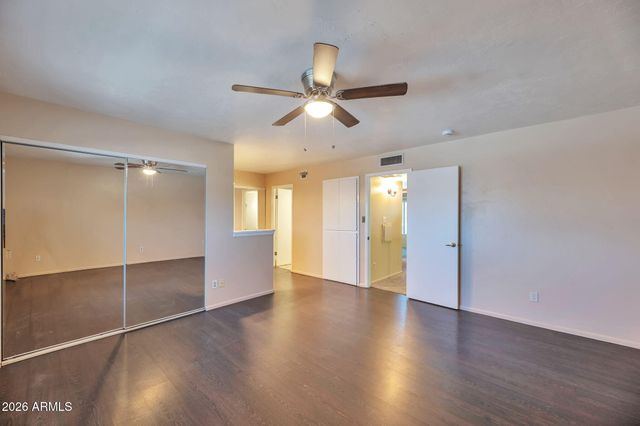 2025 W ELM Street, Phoenix, AZ 85015