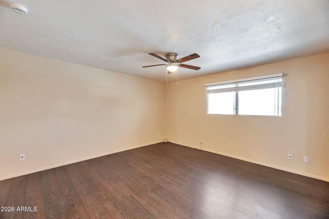 2025 W ELM Street, Phoenix, AZ 85015
