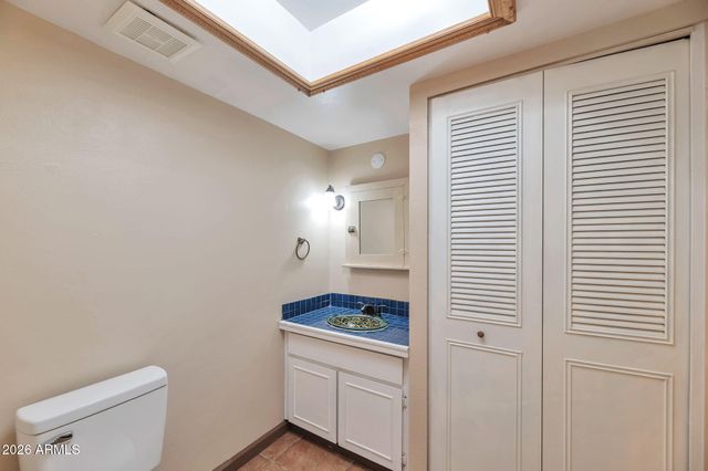 2025 W ELM Street, Phoenix, AZ 85015