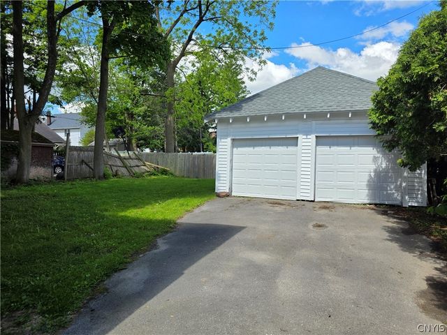 1706 Oneida Street, Utica, NY 13501