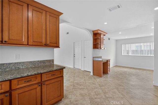 5022 Dutcher, Irvine, CA 92604