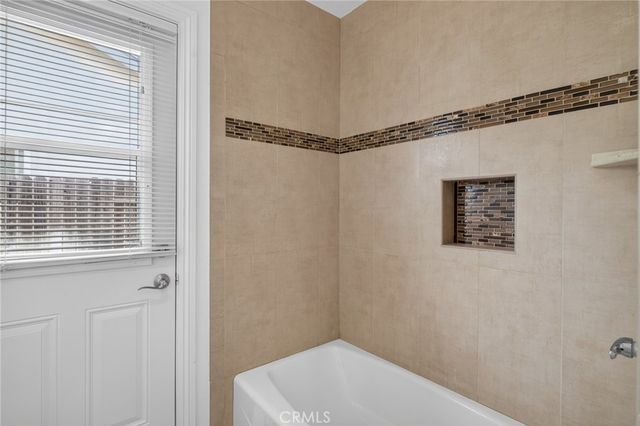 5022 Dutcher, Irvine, CA 92604