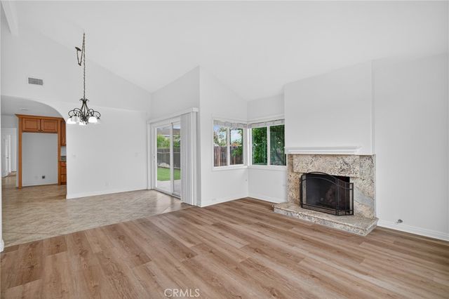 5022 Dutcher, Irvine, CA 92604