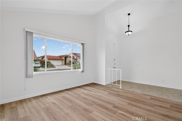 5022 Dutcher, Irvine, CA 92604