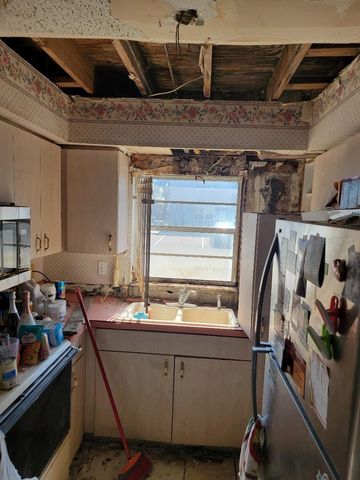 402 E WESTCHESTER COURT 80, Tampa, FL 33604