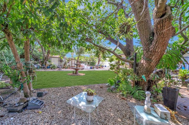 860 NE 127th Street, North Miami, FL 33161