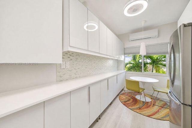 860 NE 127th Street, North Miami, FL 33161