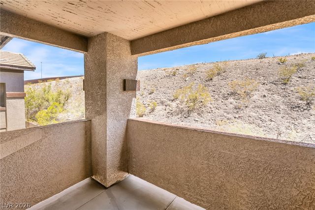 45 Maleena Mesa Street 427, Henderson, NV 89074
