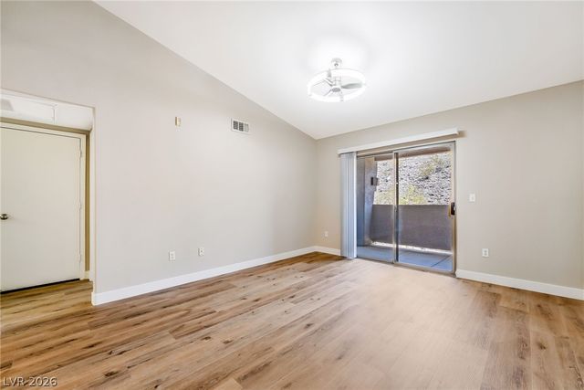 45 Maleena Mesa Street 427, Henderson, NV 89074