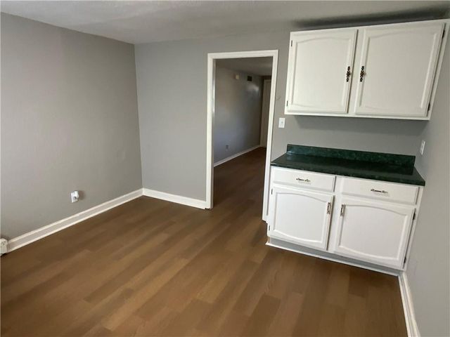 1053 Locust Street, Kansas City, KS 66103