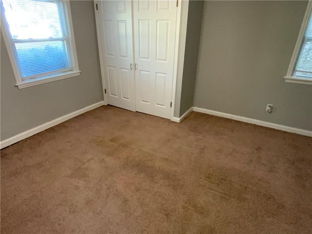 1053 Locust Street, Kansas City, KS 66103
