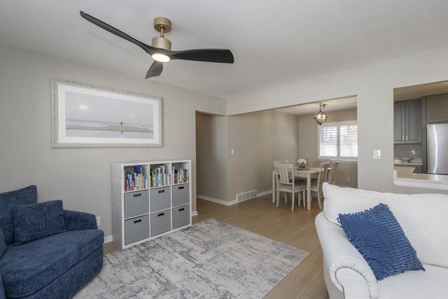 2018 N 114th STREET, Wauwatosa, WI 53226