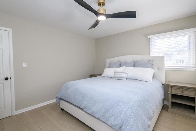 2018 N 114th STREET, Wauwatosa, WI 53226