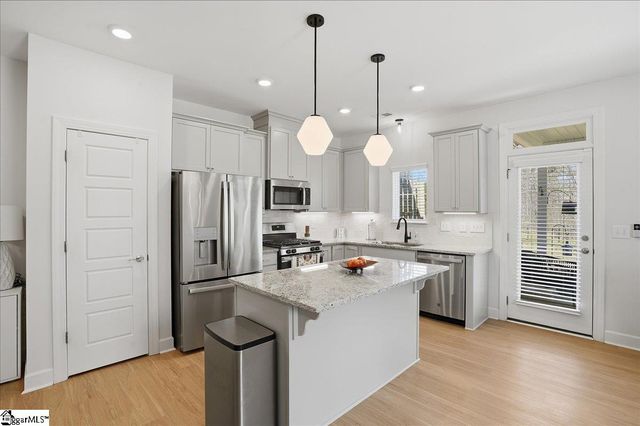 29 Jaycee Court, Greenville, SC 29607