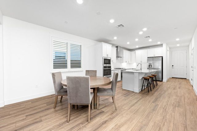 8798 Cerro Vista Dr, El Dorado Hills, CA 95762