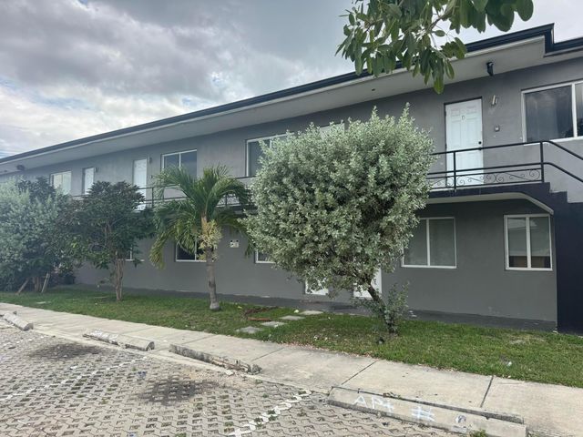 2201 Greene Street 2, Hollywood, FL 33020