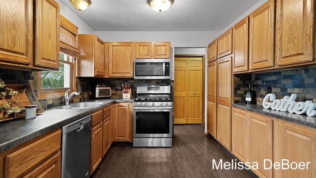 4359 Hickory View Court, Wayland, MI 49348