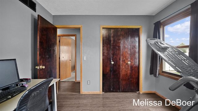 4359 Hickory View Court, Wayland, MI 49348