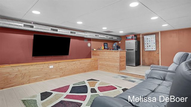 4359 Hickory View Court, Wayland, MI 49348