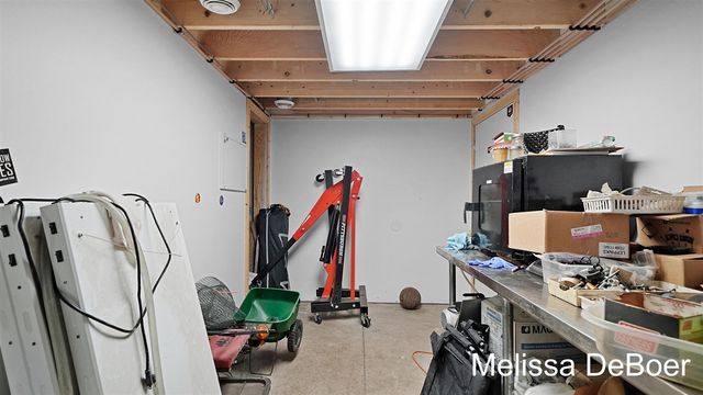 4359 Hickory View Court, Wayland, MI 49348