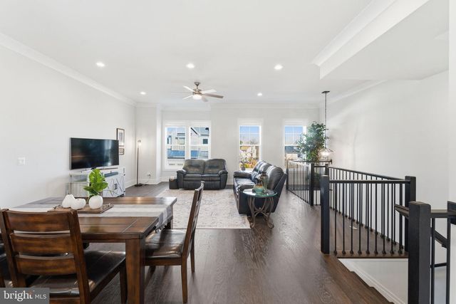 14661 BATTERY RIDGE LN, Centreville, VA 20120