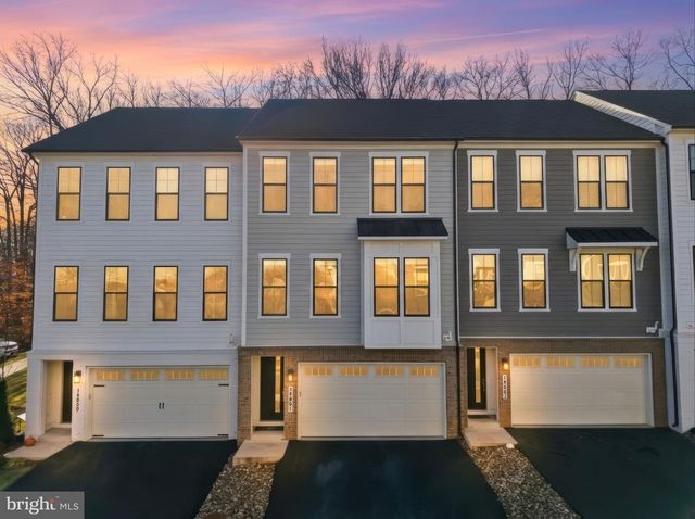 14661 BATTERY RIDGE LN, Centreville, VA 20120