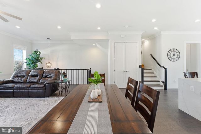 14661 BATTERY RIDGE LN, Centreville, VA 20120