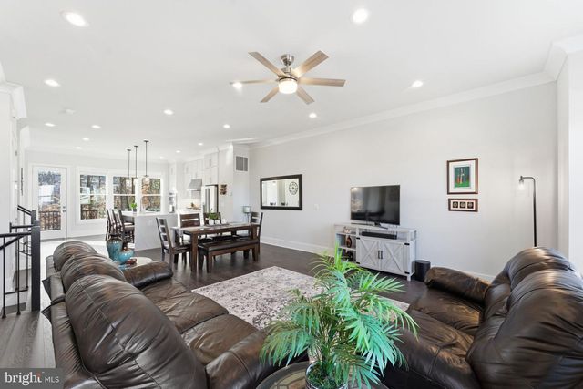 14661 BATTERY RIDGE LN, Centreville, VA 20120