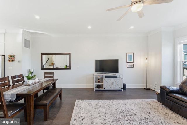 14661 BATTERY RIDGE LN, Centreville, VA 20120