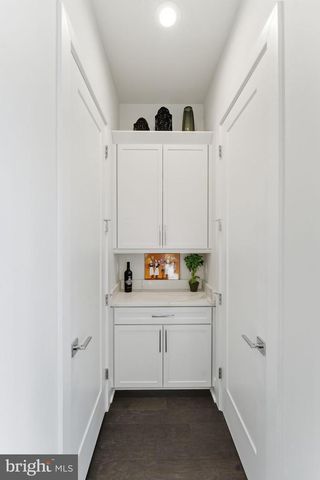 14661 BATTERY RIDGE LN, Centreville, VA 20120