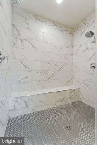 14661 BATTERY RIDGE LN, Centreville, VA 20120